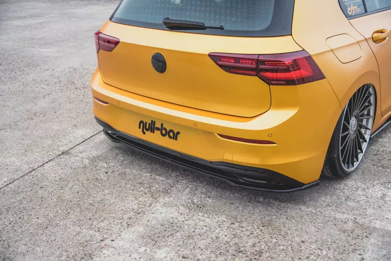 Maxton Design Heckdiffusor für VW Golf 8 Standard Hochglanz schwarz – Ansicht 4