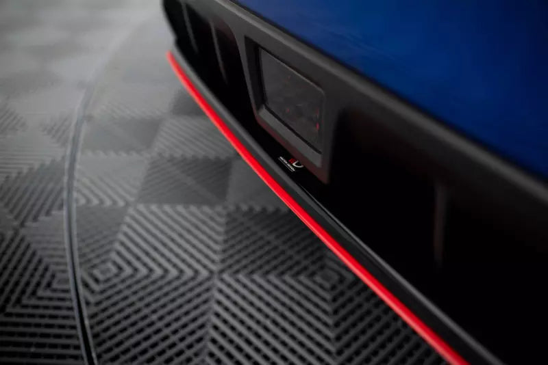 Maxton Design Heckdiffusor V.2 für Subaru Impreza WRX STI 2014-2021 Hochglanz schwarz – Ansicht 4