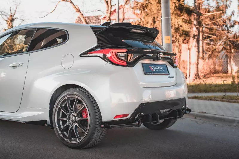 Maxton Design Street Pro Heckdiffusor Flaps für Toyota GR Yaris Mk4 Hochglanz schwarz – Ansicht 4