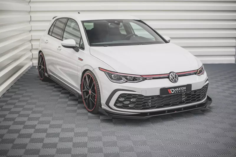 Maxton Design Street Pro Diffusor Flaps für VW Golf 8 GTI / GTD / R-Line Hochglanz schwarz – Ansicht 4