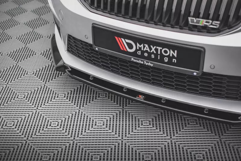 Maxton Design Frontlippe V.3 für Skoda Octavia RS 3 III 5E Hochglanz schwarz – Ansicht 4