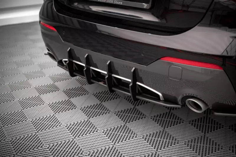 Maxton Design Street Pro Heckdiffusor für BMW 4er M-Paket G22 Schwarz – Ansicht 4