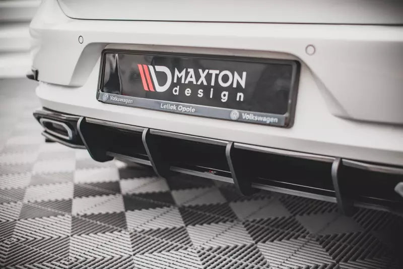Maxton Design Street Pro Heckdiffusor für Volkswagen Golf 7 R-Line – Ansicht 4