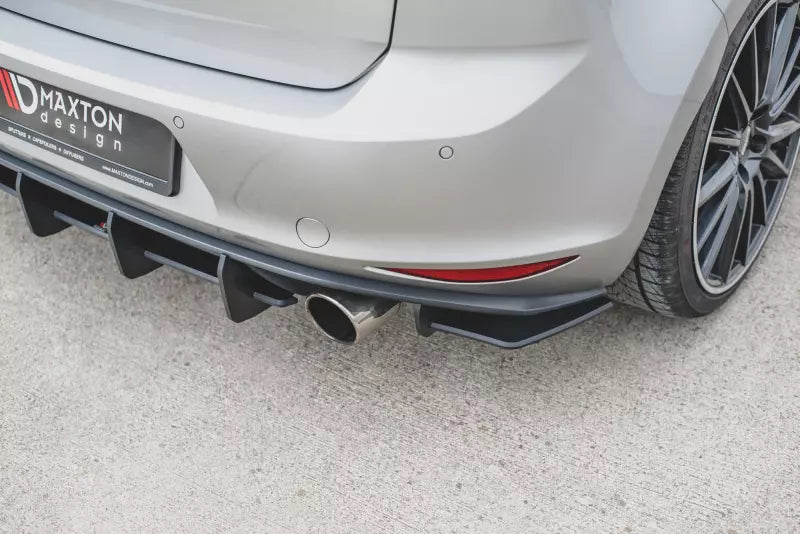 Maxton Design Street Pro Diffusor Flaps V.1 für VW Golf 7 GTI / GTD – Ansicht 4