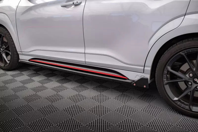 Maxton Design Seitenschweller (Paar) mit Flaps für Hyundai Kona N Mk1 Hochglanz schwarz – Ansicht 4