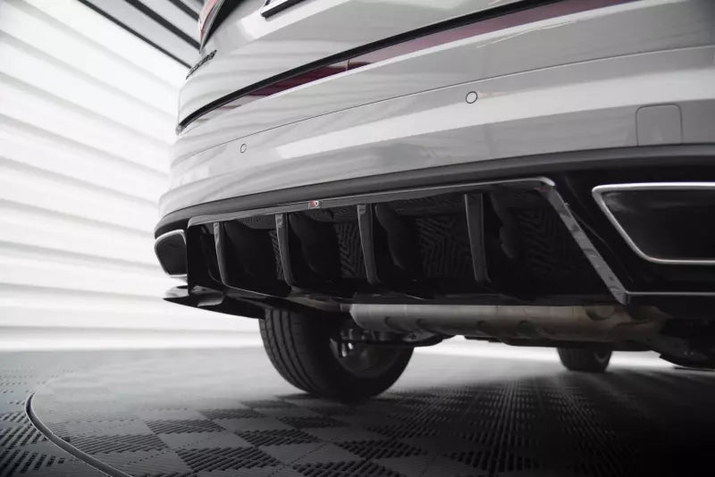 Maxton Design mittlerer Heckdiffusor DTM Look für Skoda Kodiaq RS Mk1 Hochglanz schwarz – Ansicht 4