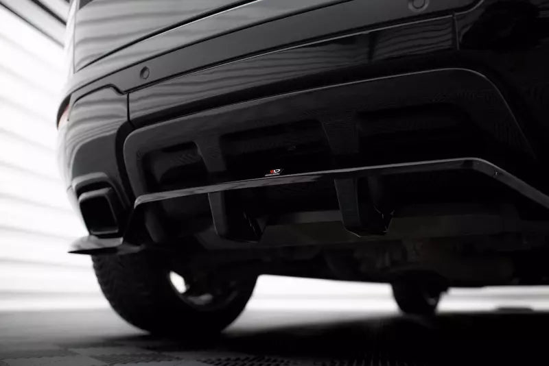 Maxton Design mittlerer Heckdiffusor DTM Look für Land Rover Range Rover Evoque Mk1 Facelift Hochglanz schwarz – Ansicht 4
