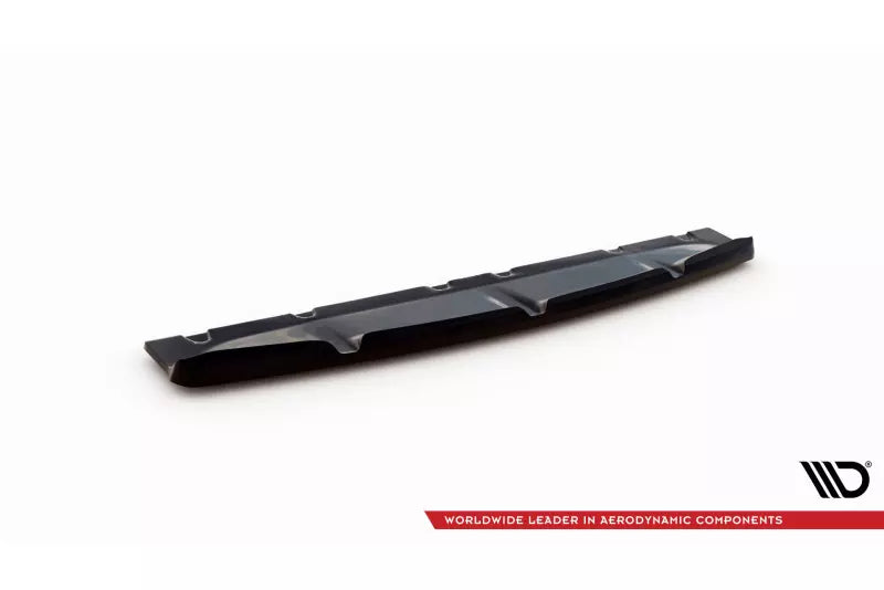 Maxton Design Mittlerer Heckdiffusor V.2 für BMW M135i F40 Hochglanz schwarz – Ansicht 4