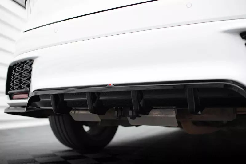 Maxton Design Heckdiffusor für Lexus RX F-Sport Mk5 Hochglanz schwarz – Ansicht 4