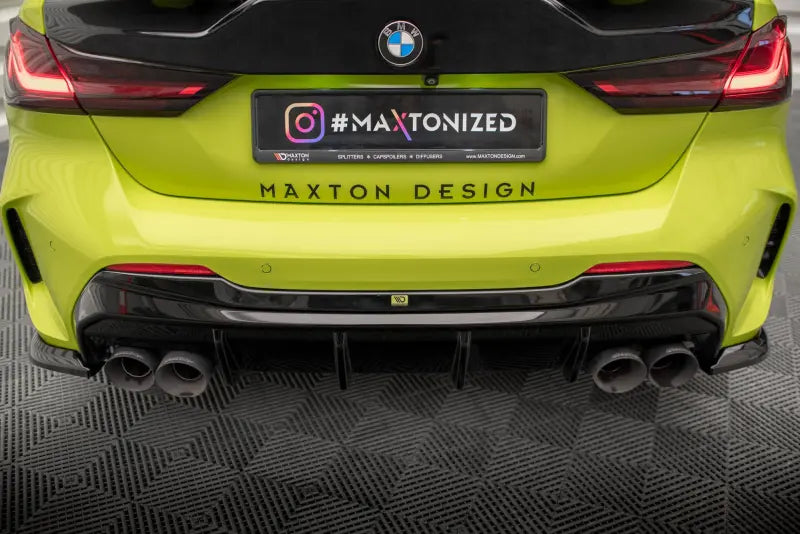 Maxton Design Heckdiffusor V.3 mit Milltek Sport Auspuff für BMW 1er F40 M135i Titan geflämmt 4 x 100mm – Ansicht 4