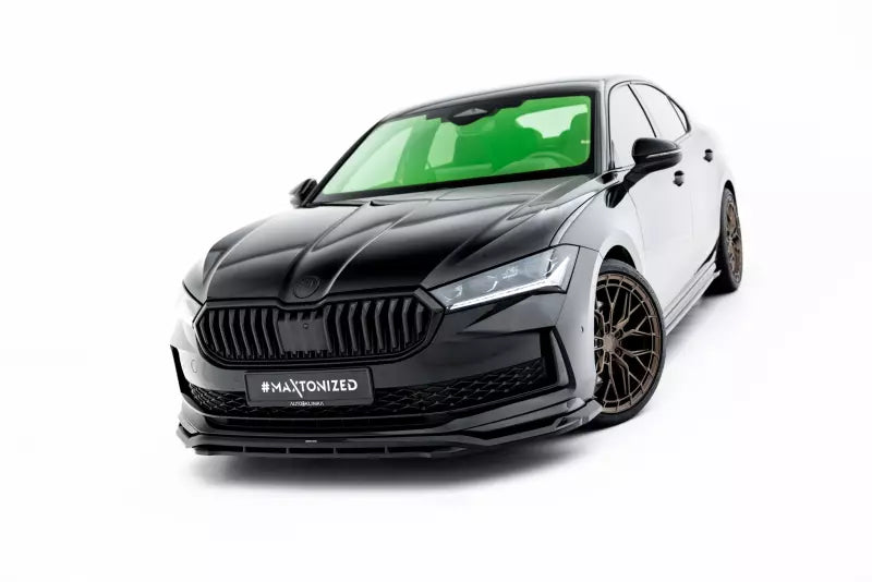Maxton Design Frontlippe V.1 für Skoda Superb Sportline Mk4 Hochglanz schwarz – Ansicht 4