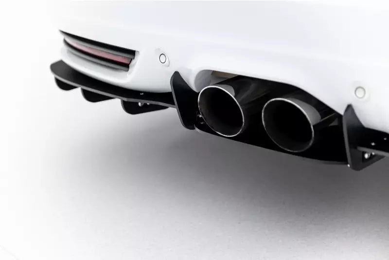 Maxton Design Street Pro Heckdiffusor für Ford Focus ST Mk3 Kombi – Ansicht 4