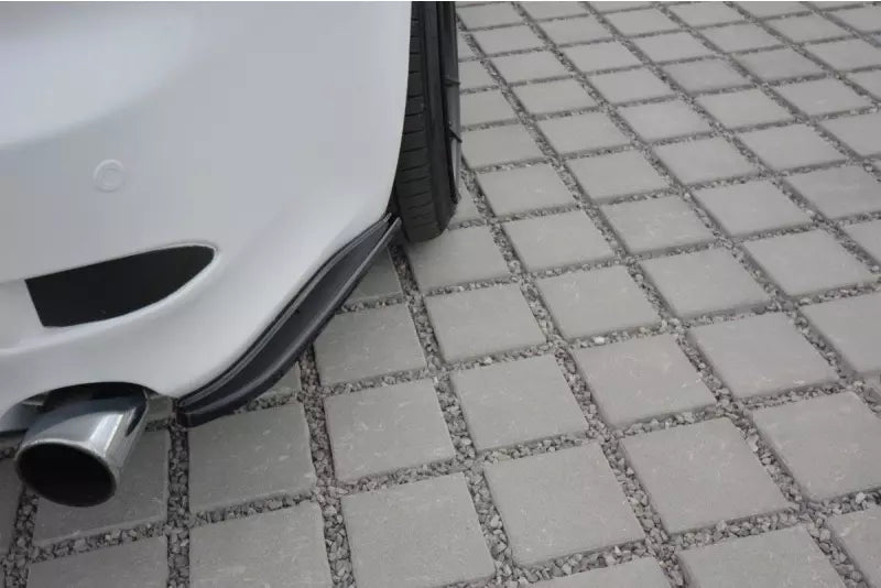 Maxton Design Diffusor Flaps für Lexus IS Mk2 Hochglanz schwarz – Ansicht 3