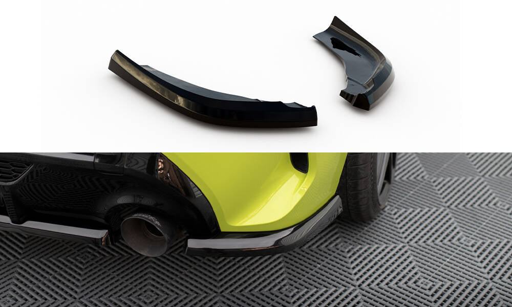 Heck Ansatz Flaps Diffusor V.1 passend für1 BMW 1er M-Paket / M135i F40 schwarz Hochglanz – Ansicht 2