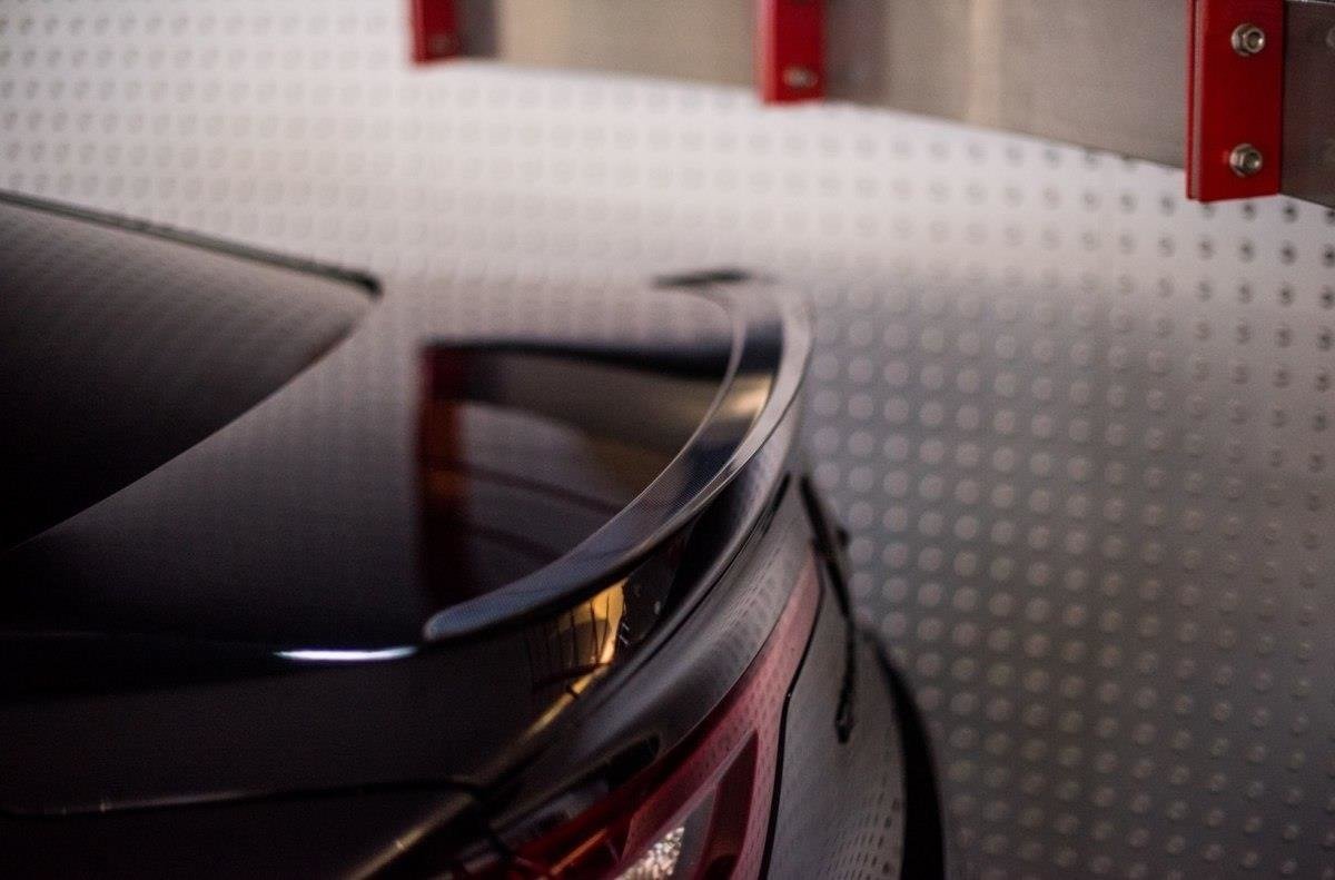 Heckspoiler Lippe Renault Talisman schwarz Hochglanz – Ansicht 1