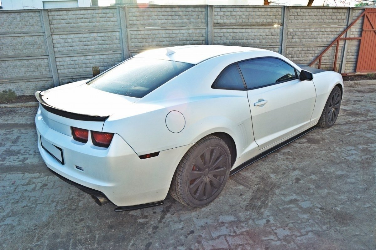 Heck Ansatz Flaps Diffusor passend für Chevrolet Camaro SS / Standard Mk5 schwarz Hochglanz – Ansicht 7