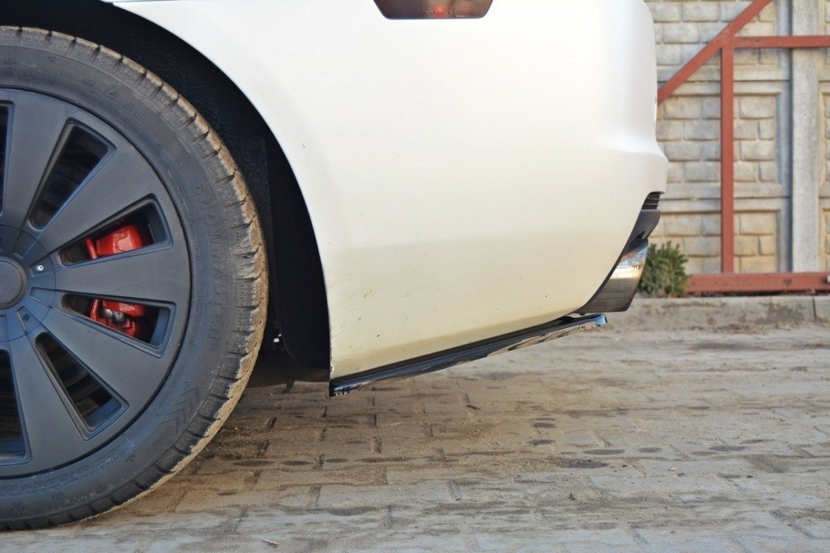 Heck Ansatz Flaps Diffusor passend für Chevrolet Camaro SS / Standard Mk5 schwarz Hochglanz – Ansicht 5
