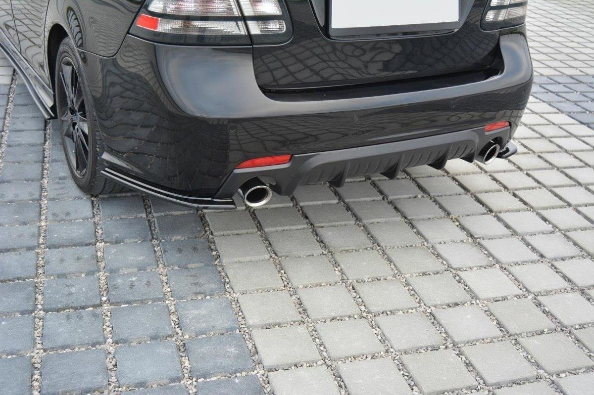 Heck Ansatz Flaps Diffusor passend für Saab 9-3 Aero Mk2 Facelift schwarz Hochglanz – Ansicht 1