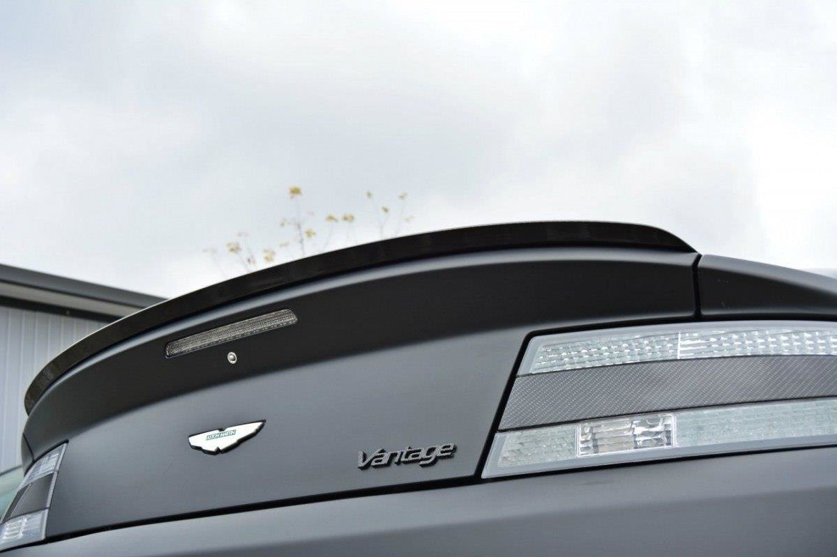 Heckspoiler Lippe ASTON MARTIN V8 VANTAGE schwarz Hochglanz – Ansicht 3