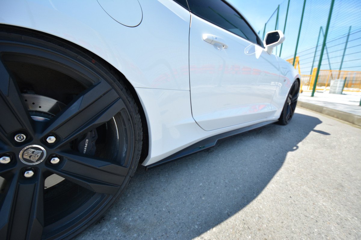 Street+ Seitenschweller Leisten passend für CHEVROLET CAMARO 6TH-GEN. PHASE-I 2SS COUPE schwarz Hochglanz – Ansicht 2