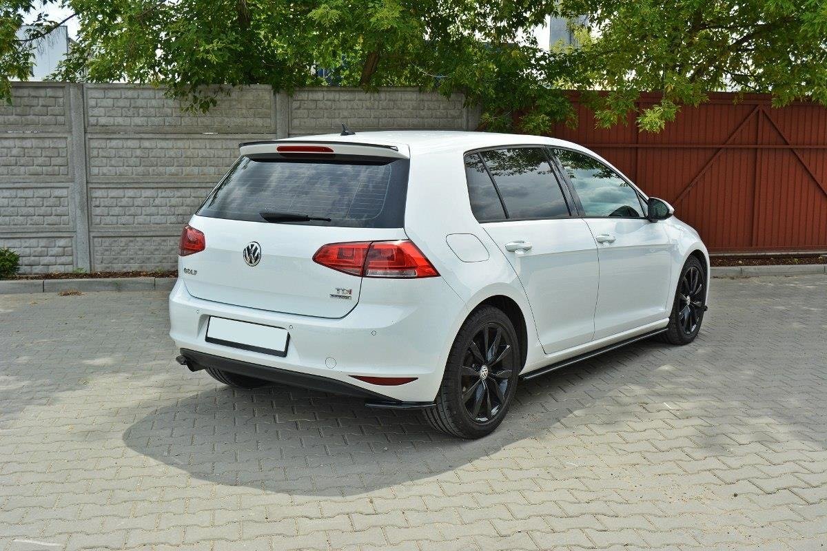 Heck Ansatz Flaps Diffusor passend für VW Golf Mk7 Standard schwarz Hochglanz – Ansicht 1