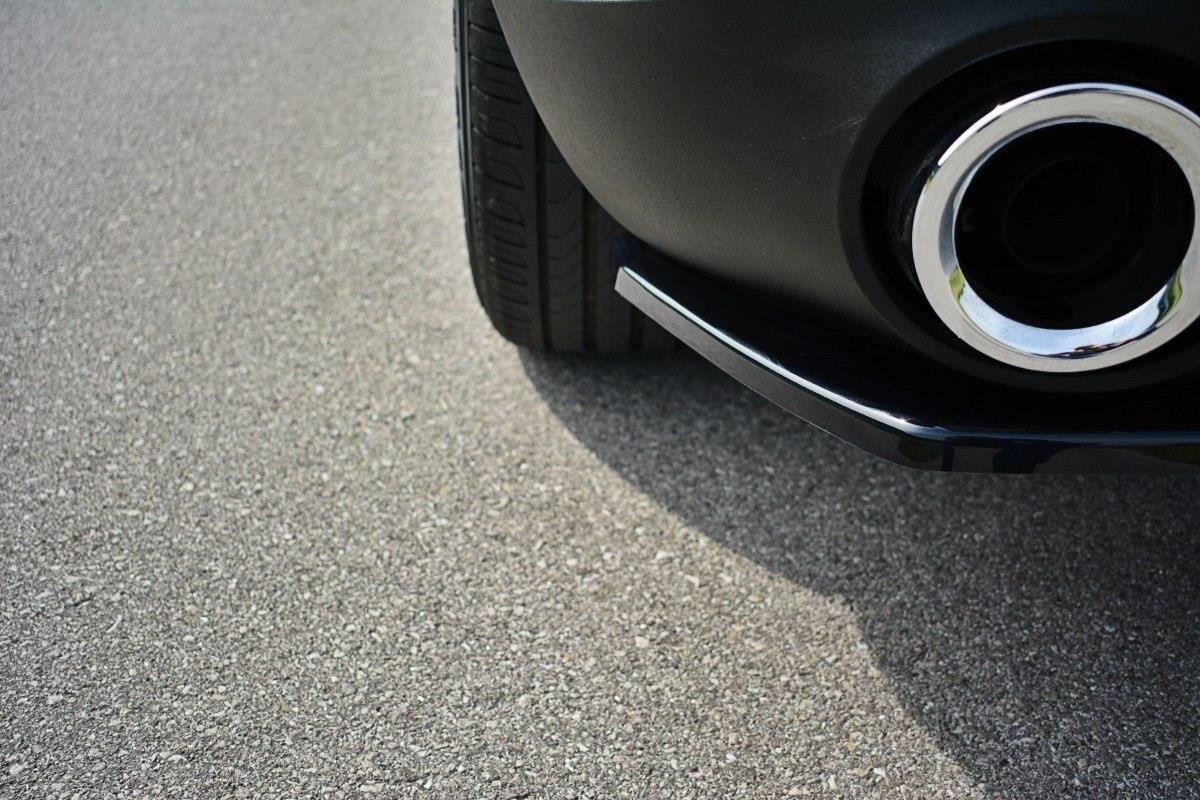 Heck Ansatz Flaps Diffusor passend für Alfa Romeo Stelvio Mk1 schwarz Hochglanz – Ansicht 3