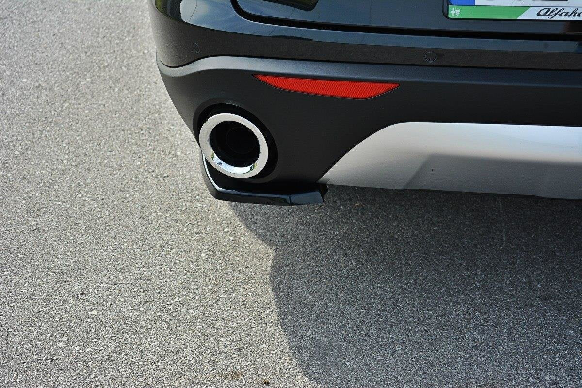 Heck Ansatz Flaps Diffusor passend für Alfa Romeo Stelvio Mk1 schwarz Hochglanz – Ansicht 5