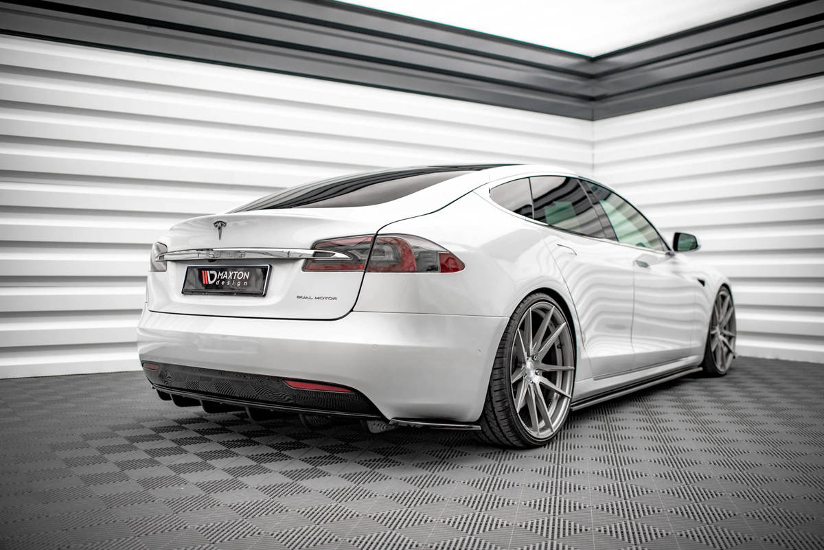 Diffusor Heck Ansatz passend für Tesla Model S Facelift schwarz Hochglanz – Ansicht 1