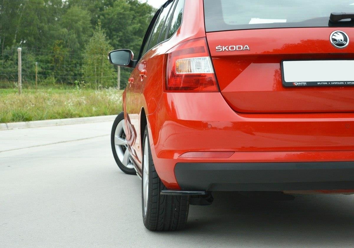 Heck Ansatz Flaps Diffusor passend für Skoda Rapid Spaceback schwarz Hochglanz – Ansicht 1