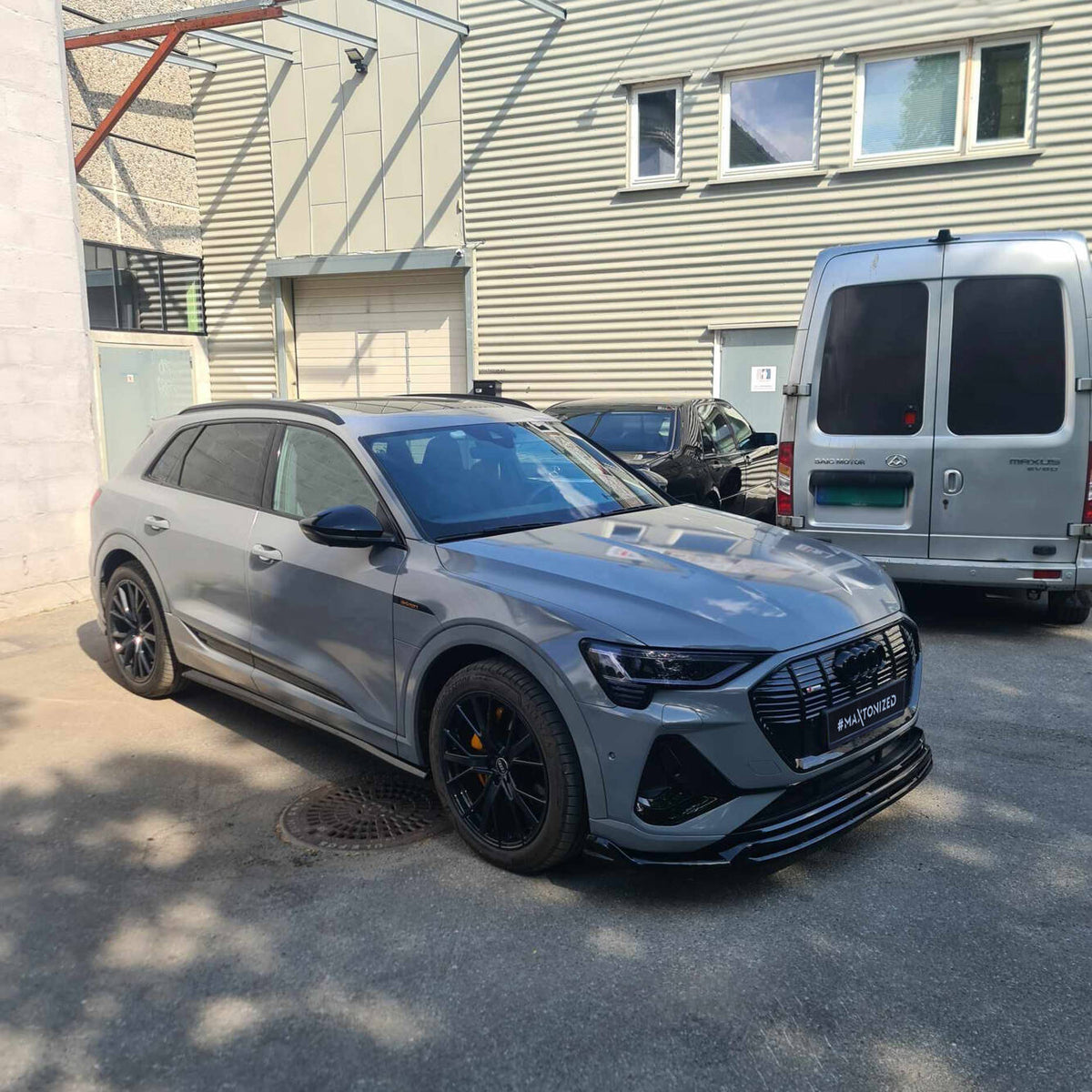 Street+ Spoilerlippe Front Ansatz passend für Audi e-Tron S-Line schwarz Hochglanz – Ansicht 4