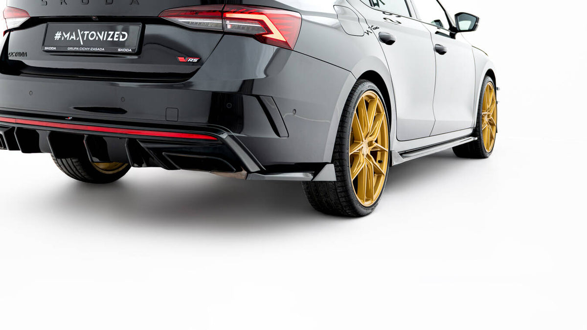 Heck Ansatz Flaps Diffusor V.8 passend für Skoda Octavia RS Liftback / Combi Mk4  schwarz Hochglanz – Ansicht 1