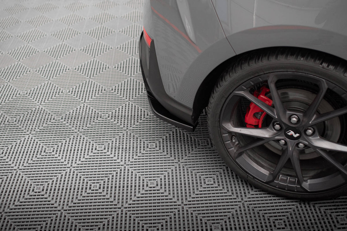 Heck Ansatz Flaps Diffusor V.5 passend für Hyundai I30 N Hatchback Mk3 Facelift schwarz Hochglanz – Ansicht 3
