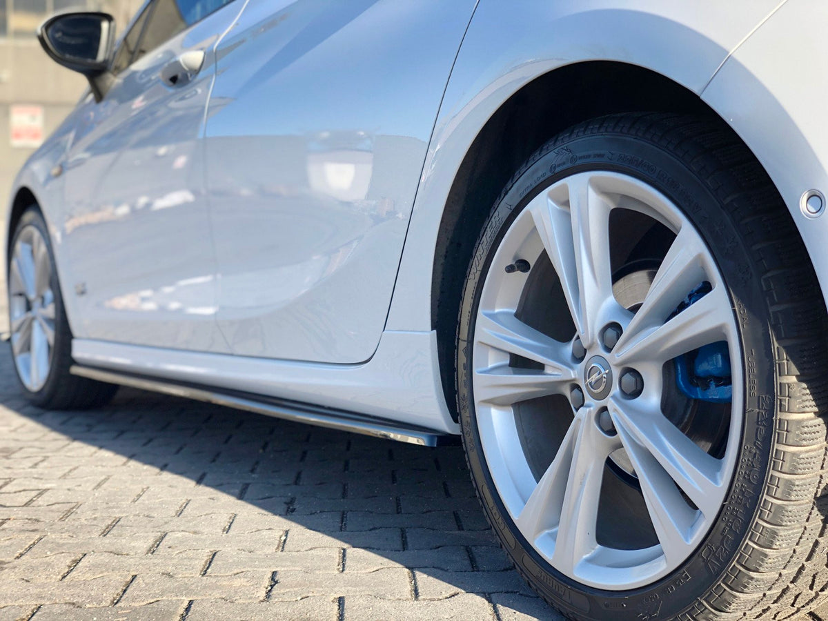 Street+ Seitenschweller Leisten passend für OPEL ASTRA K OPC-LINE schwarz Hochglanz – Ansicht 1