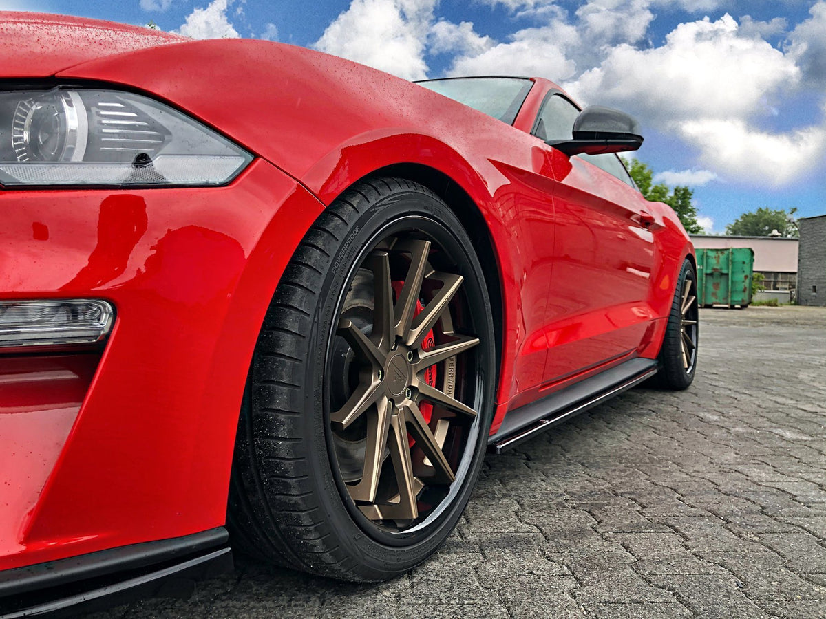 Street+ Seitenschweller Leisten passend für Ford Mustang Mk. 6 Facelift schwarz Hochglanz – Ansicht 3