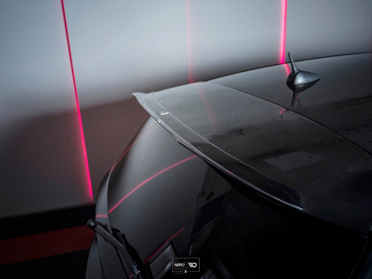 Heckspoiler Lippe BMW 1er E81/ E87 FACELIFT (AERO SPOILER) schwarz Hochglanz – Ansicht 3