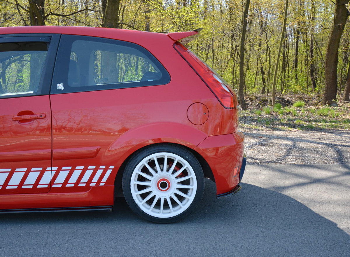 Heck Ansatz Flaps Diffusor passend für Ford Fiesta ST Mk6 schwarz Hochglanz – Ansicht 3