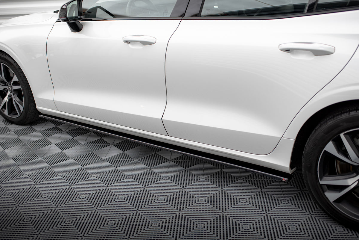 Street+ Seitenschweller Leisten V.2 passend für Volvo S60/V60 R-Design Mk3 schwarz Hochglanz – Ansicht 4