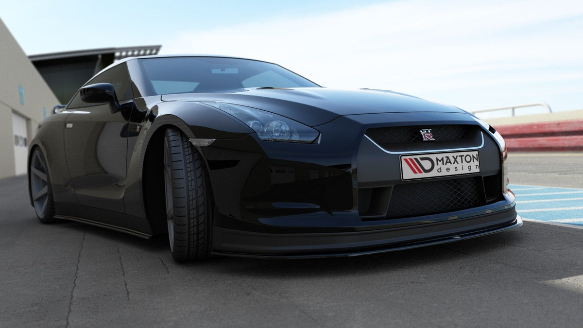 Street+ Spoilerlippe Front Ansatz V.2 passend für NISSAN GT-R vor Facelift COUPE (R35-SERIES) schwarz Hochglanz – Ansicht 3