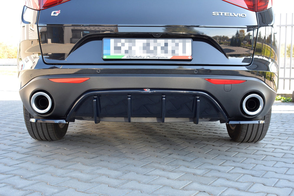 Diffusor Heck Ansatz passend für Alfa Romeo Stelvio Mk1 schwarz Hochglanz – Ansicht 2
