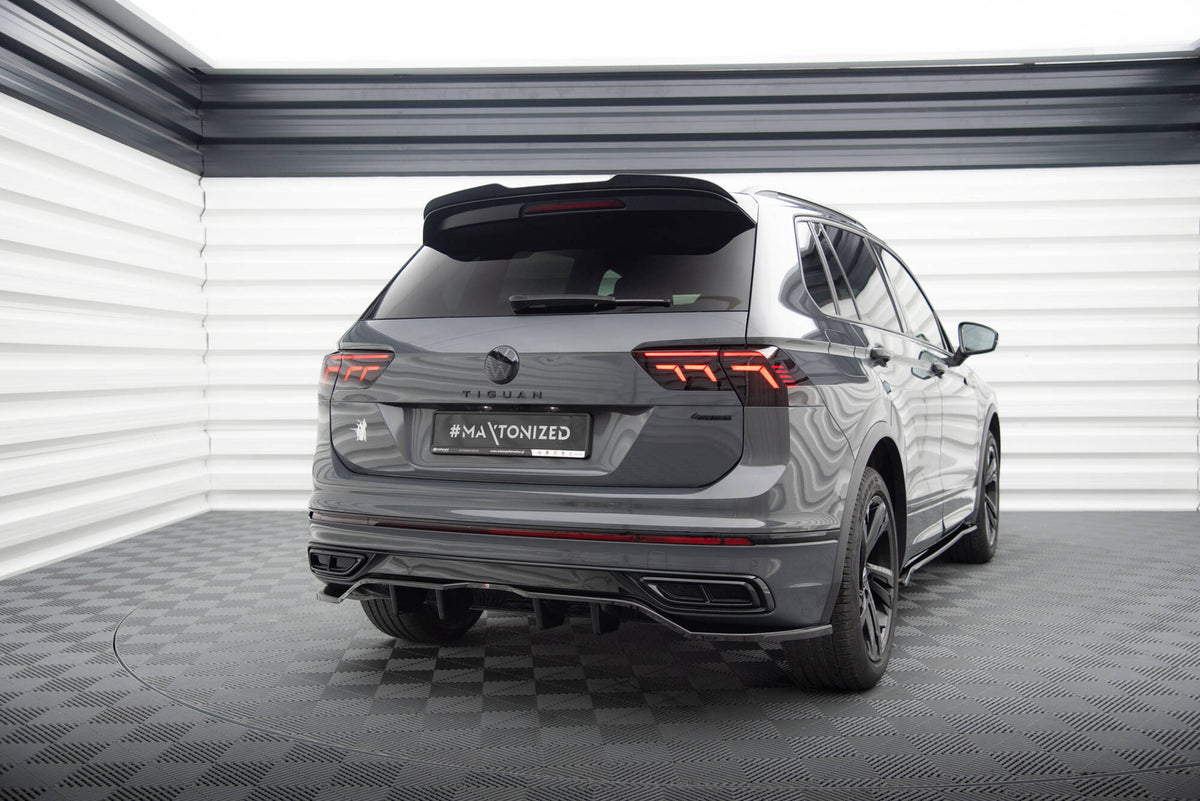 Street+ Mittlerer Diffusor RACE passend für VW Tiguan R-Line Mk2 Facelift schwarz Hochglanz – Ansicht 1