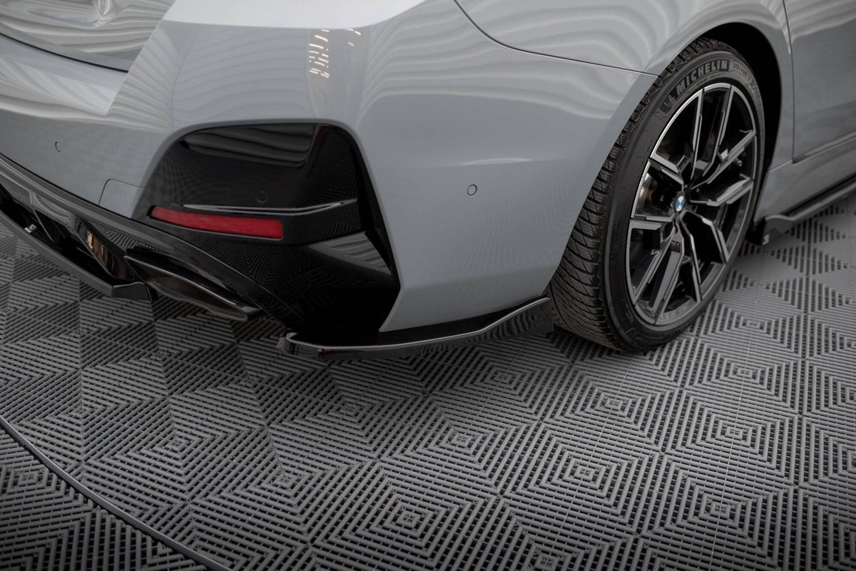 Heck Ansatz Flaps Diffusor V.2 passend für BMW M440i Gran Coupe G26 schwarz Hochglanz – Ansicht 3