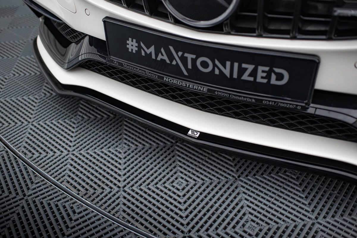 Street+ Spoilerlippe Front Ansatz V.1 passend für Mercedes-AMG C63 Limousine / Kombi W205 / S205 schwarz Hochglanz – Ansicht 3