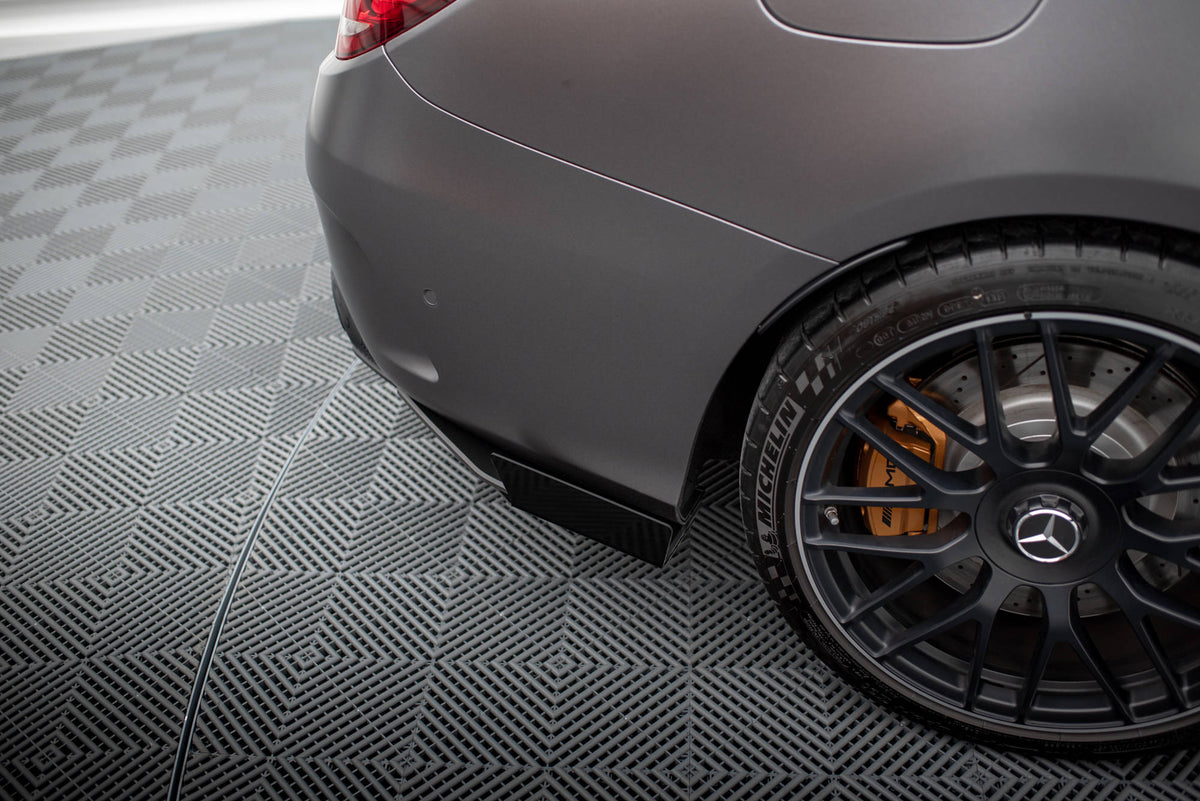 Hintere Seiten Flaps passend für Mercedes-AMG C63 Limousine / Kombi W205 Facelift schwarz Hochglanz – Ansicht 3