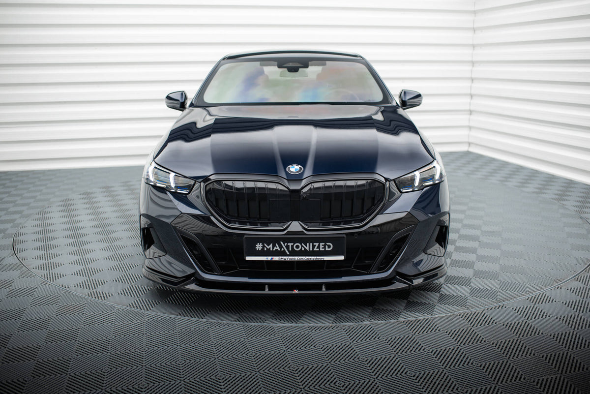 Street+ Spoilerlippe Front Ansatz V.1 passend für BMW 5er / i5 M-Paket Limousine / Touring G60 / G61 schwarz Hochglanz – Ansicht 1