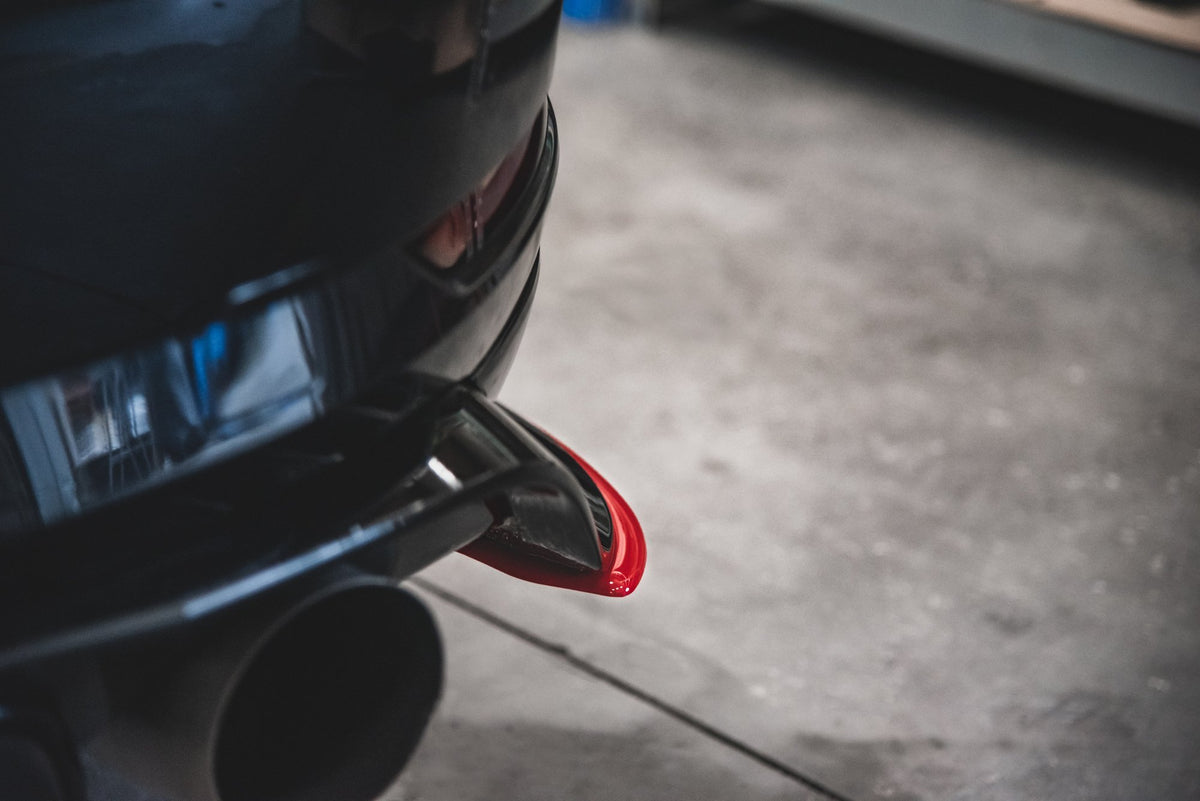 Heck Ansatz Flaps Diffusor passend für VW Golf 7 GTI TCR schwarz Hochglanz – Ansicht 6
