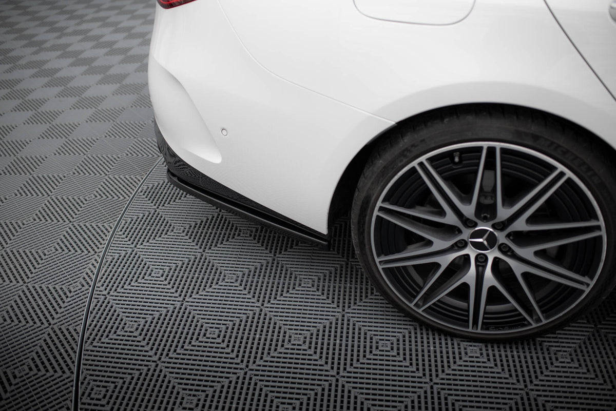 Heck Ansatz Flaps Diffusor passend für Mercedes-Benz C AMG-Line / 43 AMG W206 schwarz Hochglanz – Ansicht 1