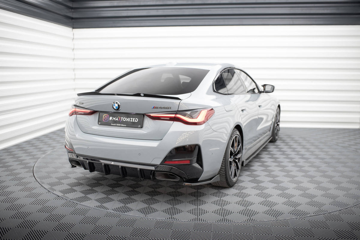 Heck Ansatz Flaps Diffusor V.4 passend für BMW M440i / 4 M-Paket Gran Coupe G26 schwarz Hochglanz – Ansicht 1