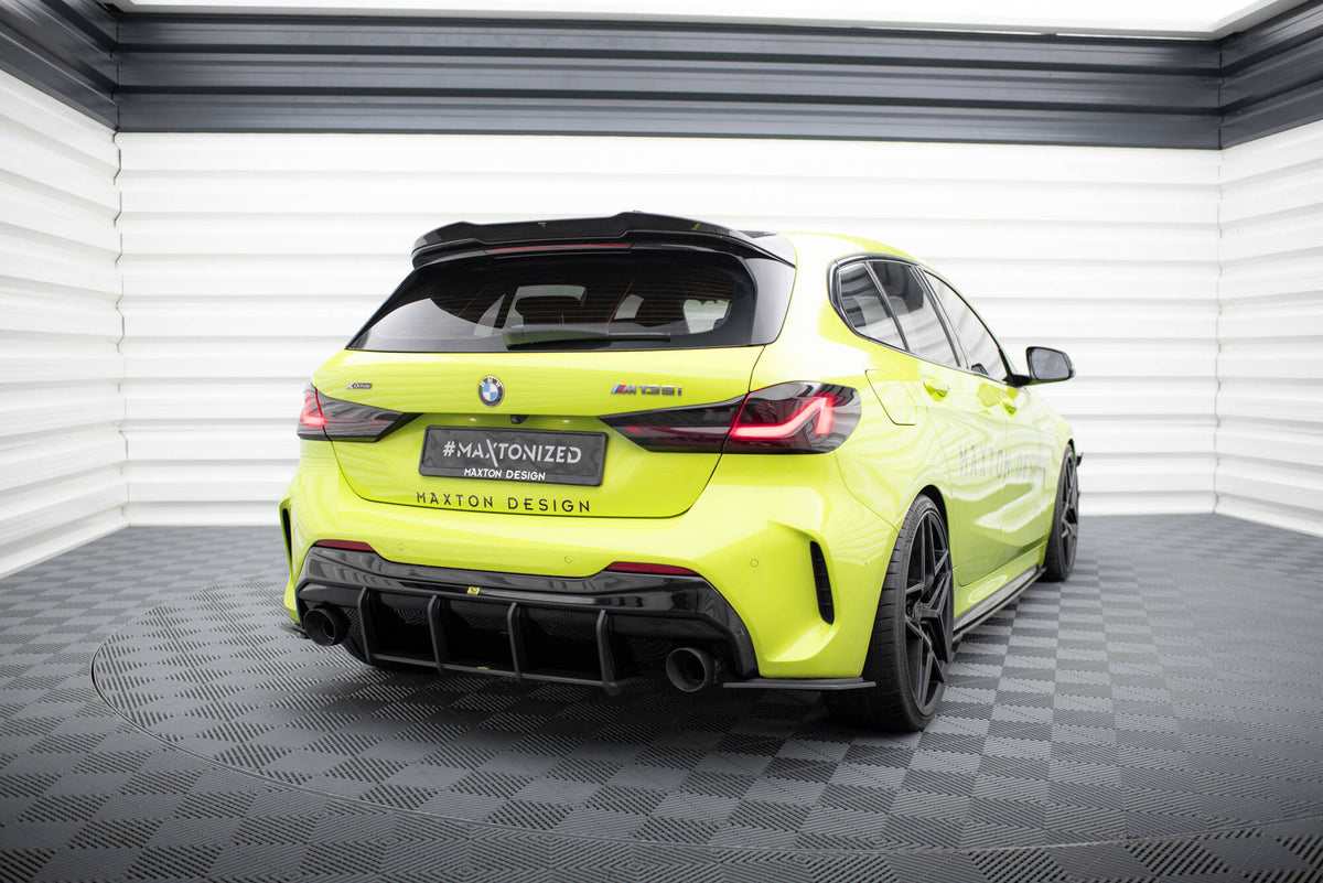 Street Pro Heck Ansatz Flaps Diffusor V.1 passend für BMW 1er F40 M-Paket / M135i – Ansicht 1