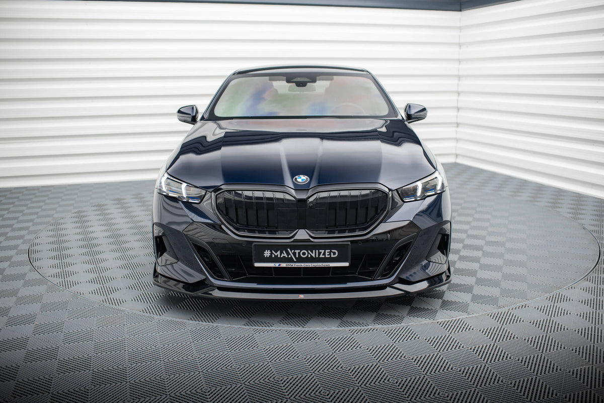 Street+ Spoilerlippe Front Ansatz V.2 passend für BMW 5er / i5 M-Paket Limousine / Touring G60 / G61 schwarz Hochglanz – Ansicht 1