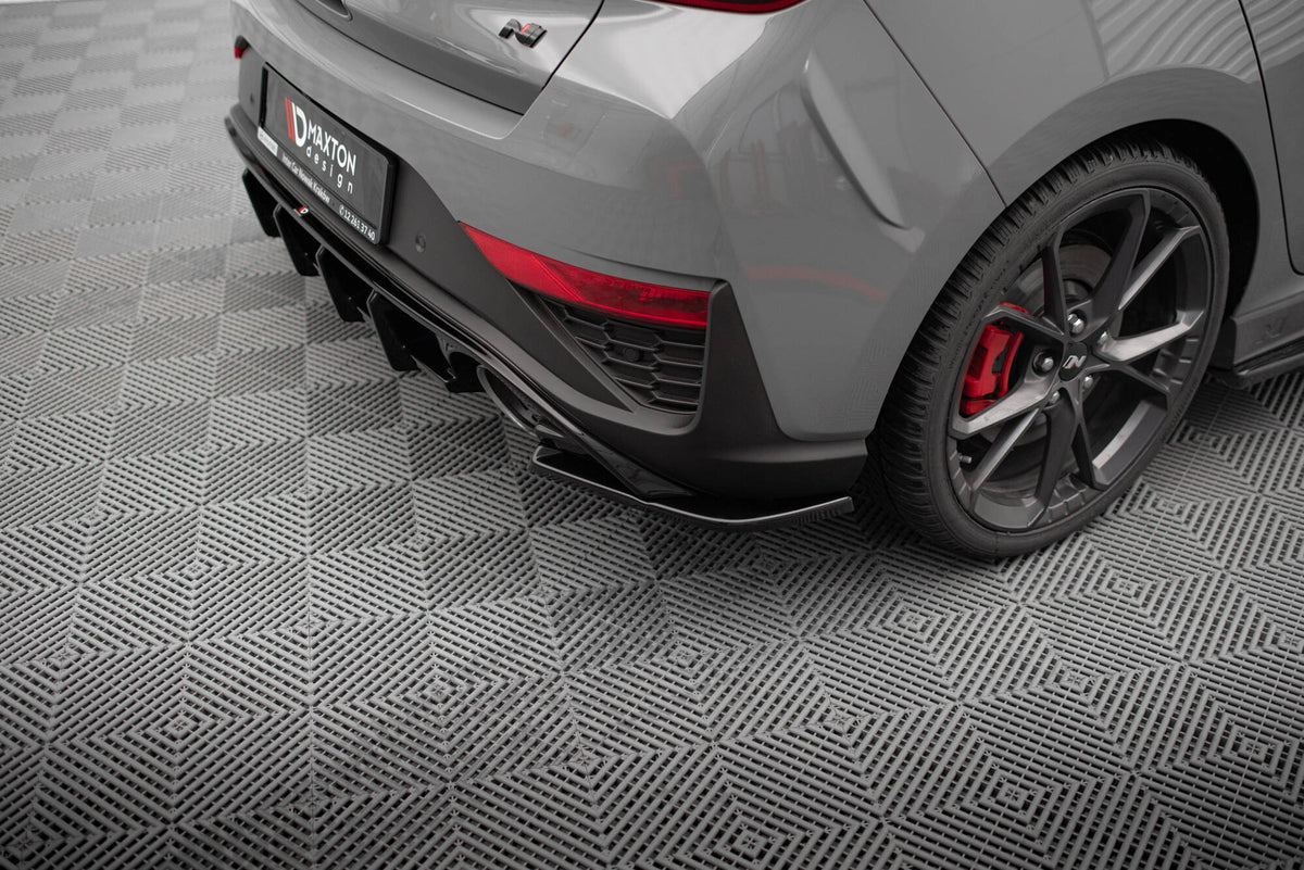 Heck Ansatz Flaps Diffusor V.5 passend für Hyundai I30 N Hatchback Mk3 Facelift schwarz Hochglanz – Ansicht 1